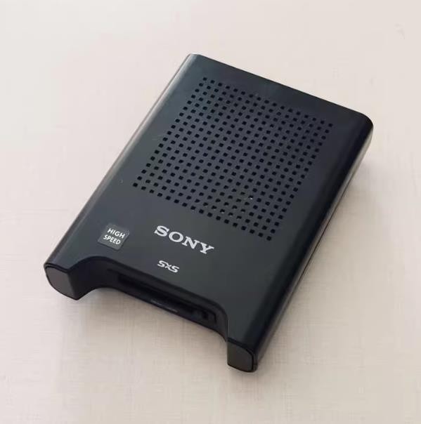 索尼 SONY SBAC-US30 原装USB3.0 SXS读卡器