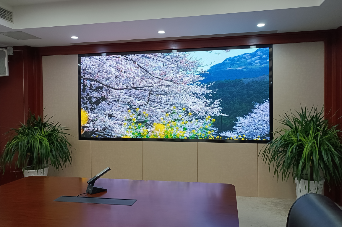 科信彩 P2 LED显示屏 室内电子屏  屏幕尺寸3.2米(宽)×1.6米(高)